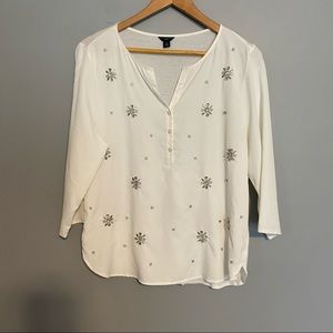 ANN TAYLOR petite v-neck jeweled blouse